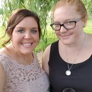 Meet your Posher, Holly